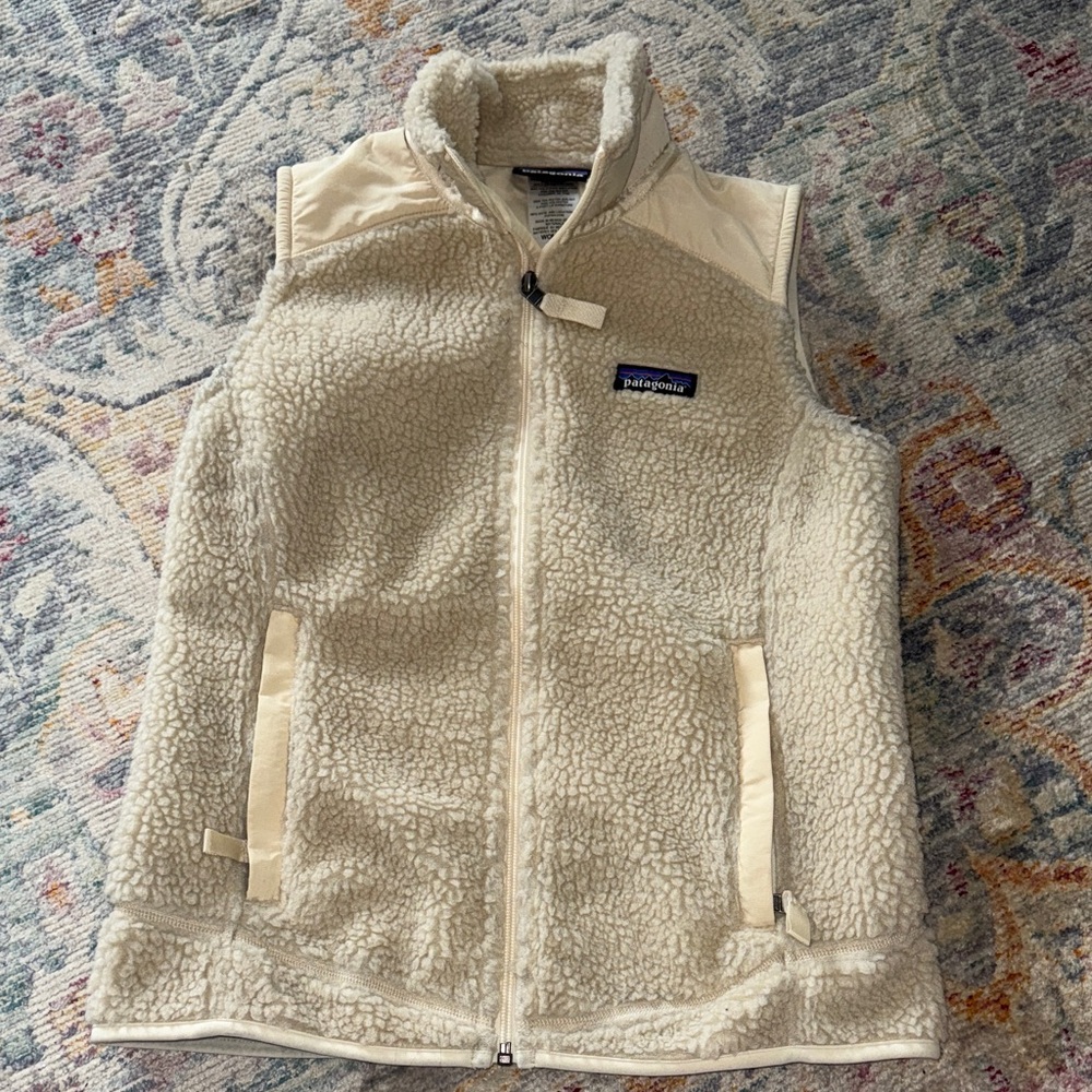 Patagonia Women’s Off-White Fleece Vest